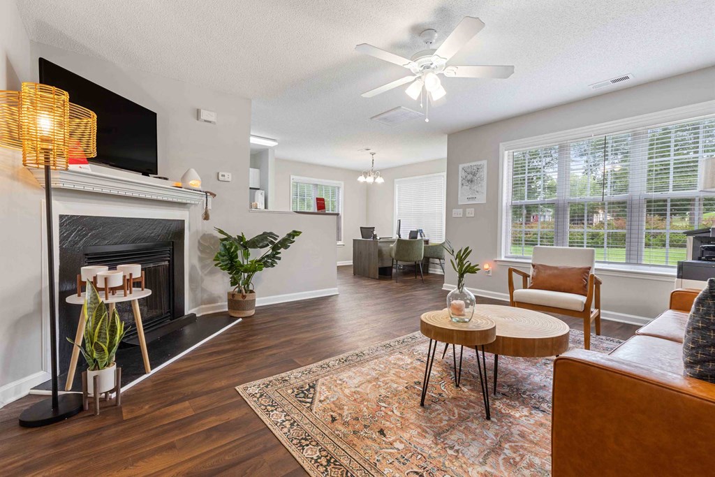 Blackwolf Run At Hedingham Apartments, 2101 Blackwolf Run Lane, Raleigh